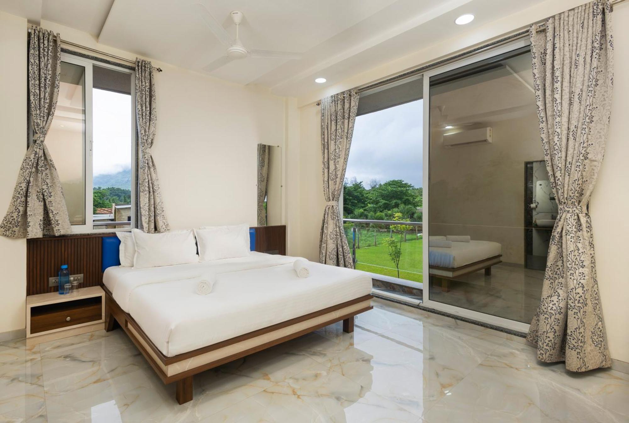 Stayscape Shreeji Farms 4Bhk Karjat Exterior foto